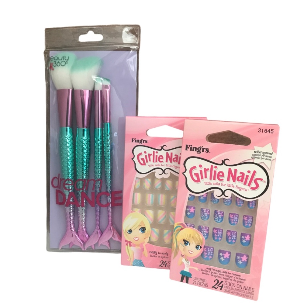 Girlie Nails & Dream Dance Mermaid Brush Set New Product